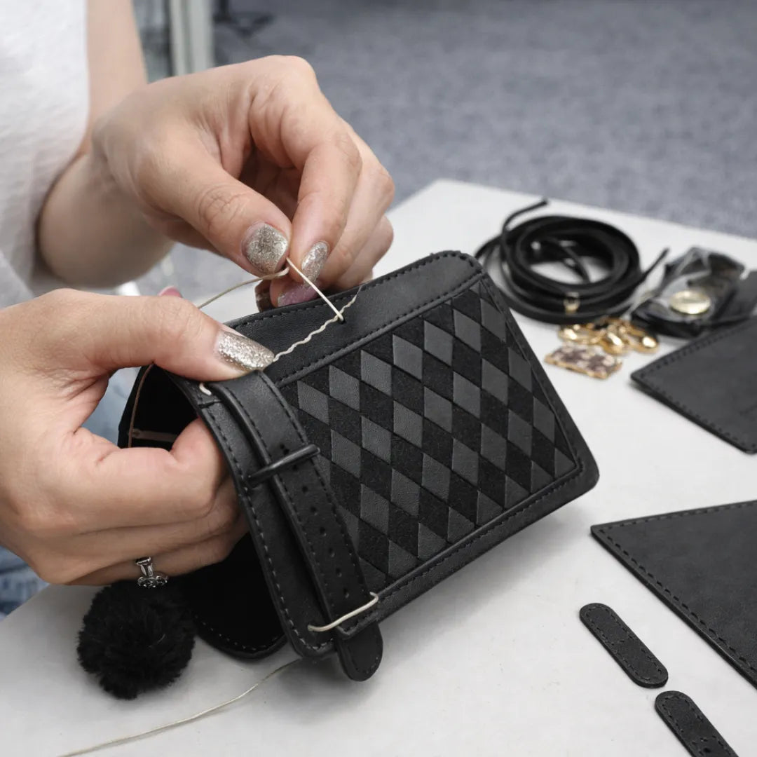 BELLA | DIY Sewing Kit