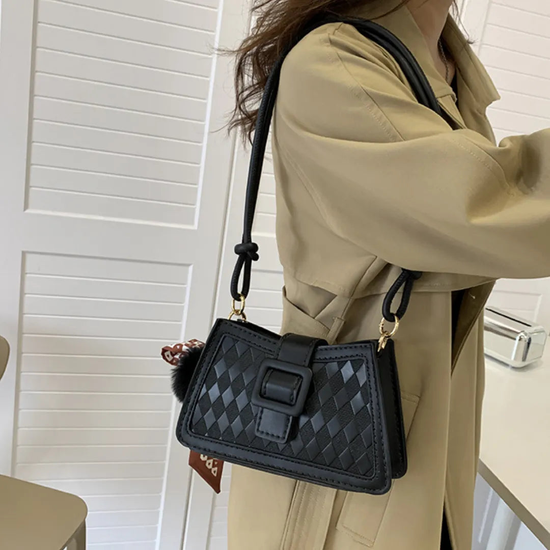 BELLA | DIY Sewing Kit